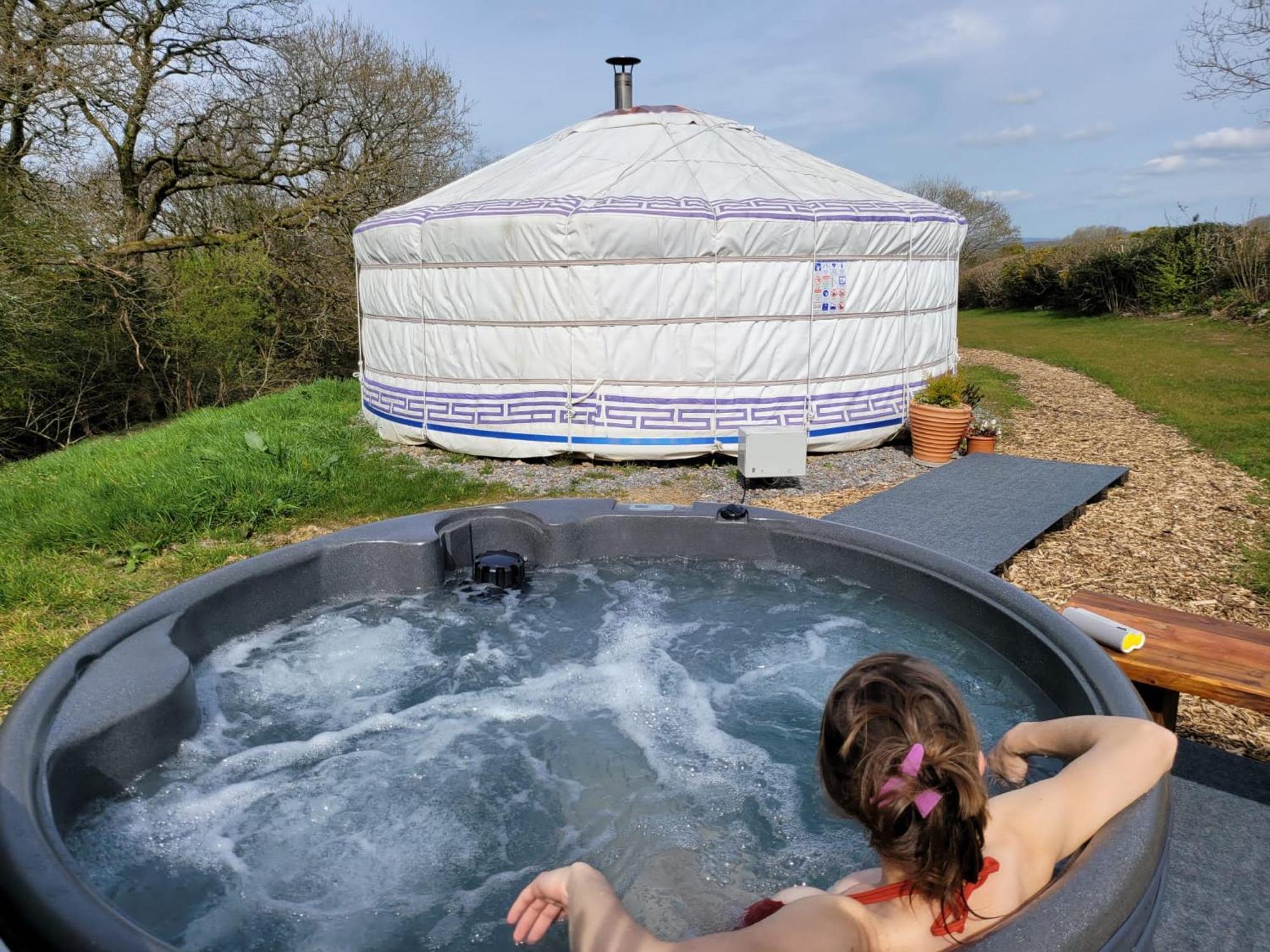 Gilfach Gower Farm Luxury Yurt With Hot Tub Hotell Ammanford Exteriör bild